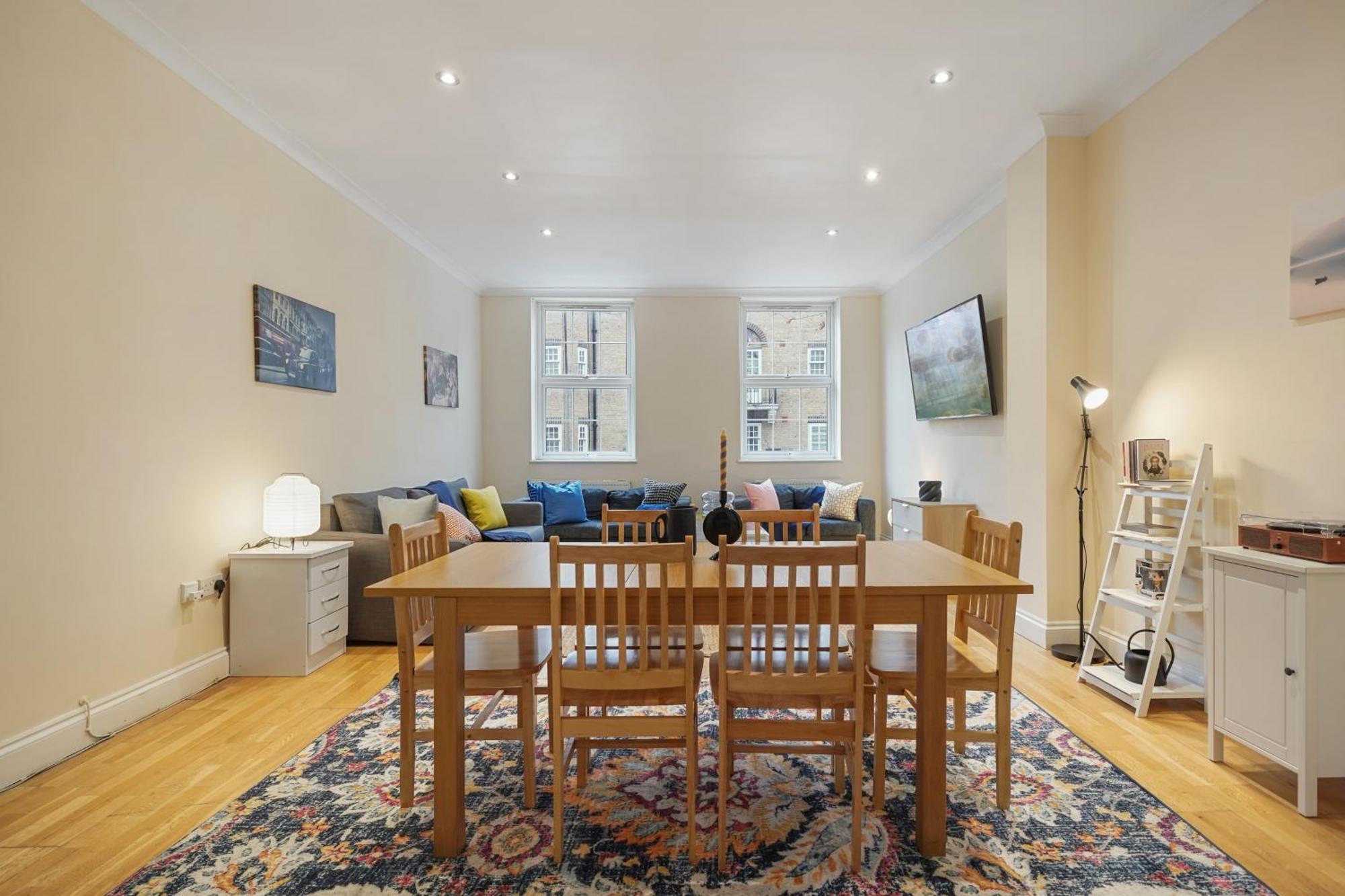 The Chic Townhouse In Kings Cross!!! 3 Floors